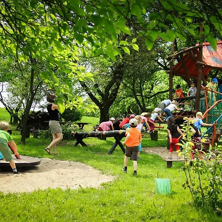 Oda ve Kahvaltı Greta 4*