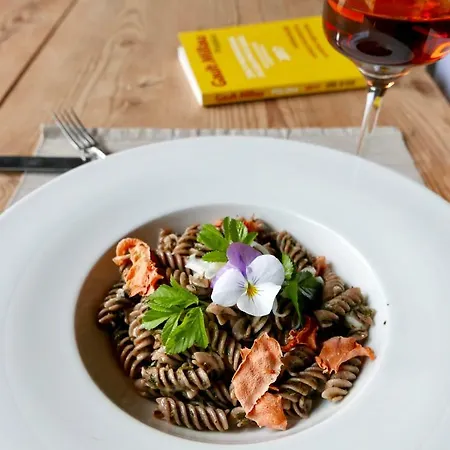 Bed & Breakfast Greta Świerzawa