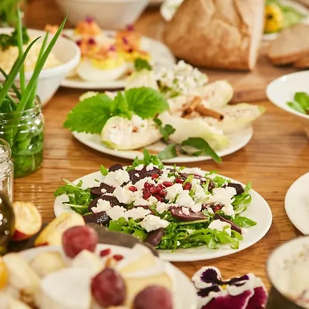 Greta Bed & Breakfast Świerzawa